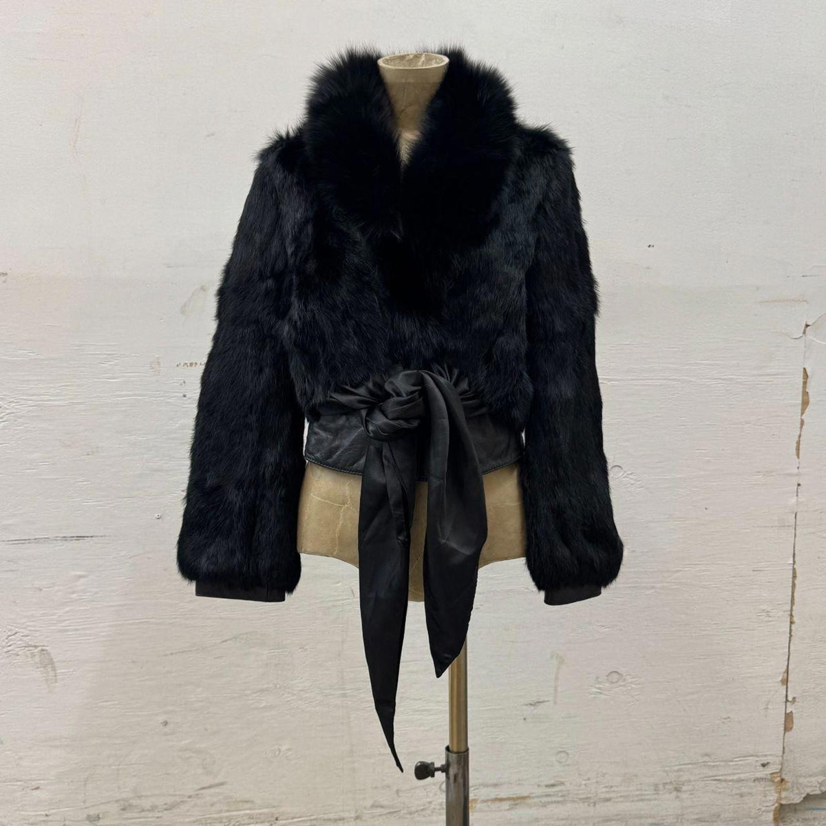 Vintage Y2K Cropped Satin Waist Tie Rabbit Fur and Leather Jacket