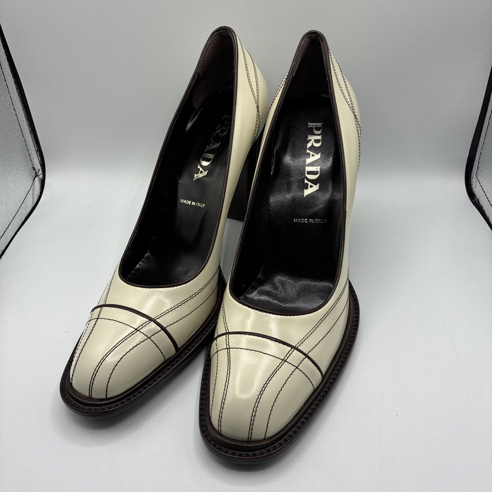Vintage PRADA Italy NEW Women’s Heel 38 Cream Leather Pump Decorative Stitch
