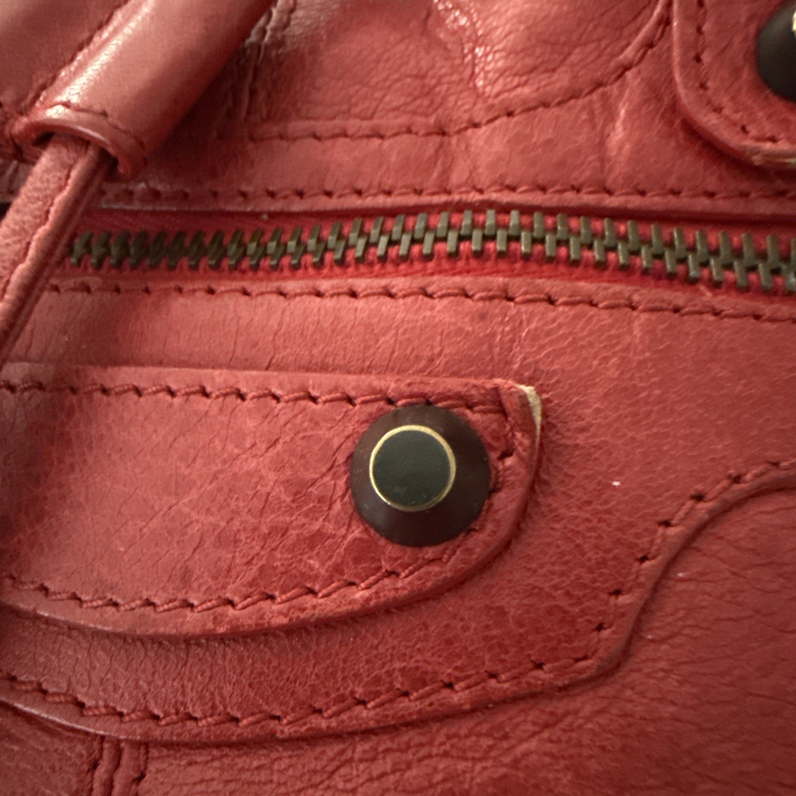 Vintage Balenciaga class mini pompon leather hand bucket bag with double handle