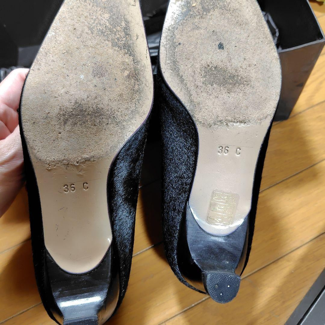 Rare GUCCI Black Fur Square Toe High Heels with Ribbon Belt Size 36C