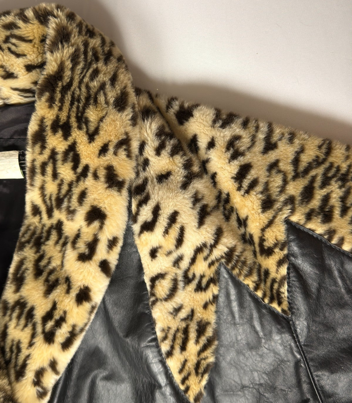 Phoenix Leather Jacket Small Black with Leopard Fur