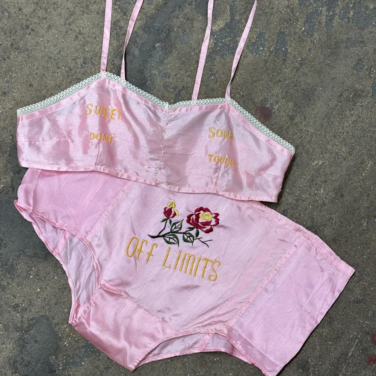 1940s Embroidered Lingerie Set Pink