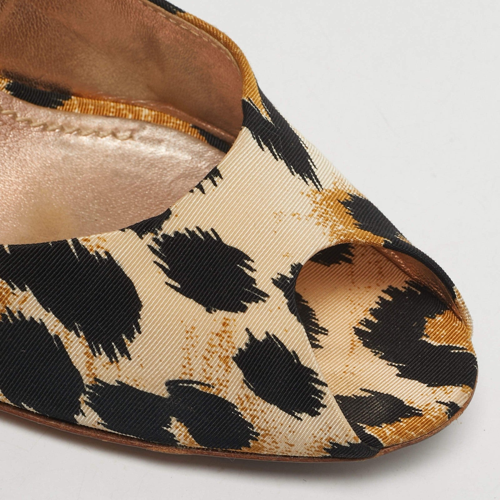 Casadei Tricolor Canvas Wedge Peep Toe Pumps - EU 40 / US 10 / UK 7
