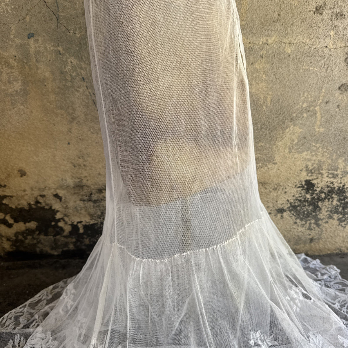 Antique Edwardian White Net Lace Dress Floral Lace Maxi Ruffle Bridal Vintage