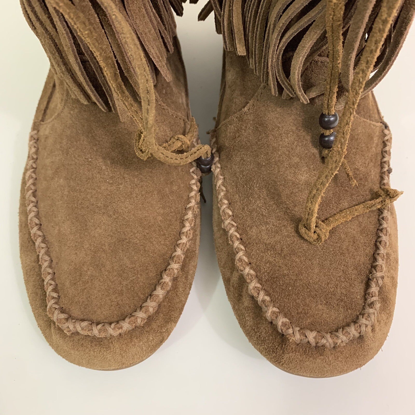 Minnetonka Size 9 Women’s Double Fringe Suede Chestnut Brown Boots