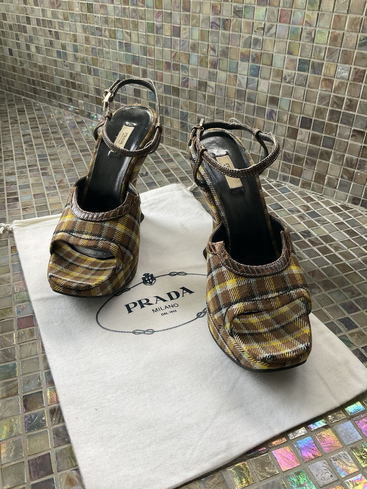 Authentic Prada Plaid  Wedge Platform 100 Vinchy Col Size 37 Brown Leather