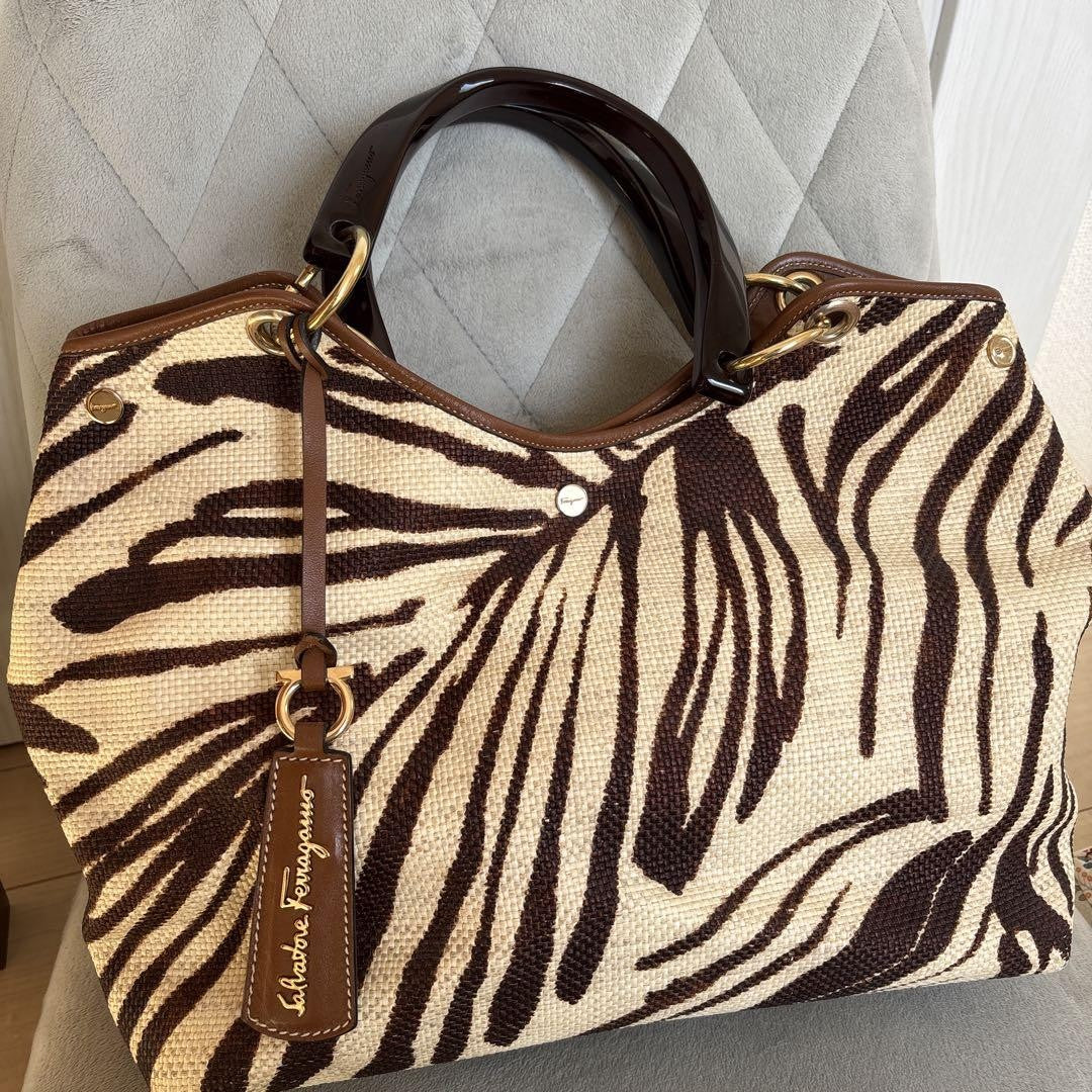 Rare Ferragamo Toto Bag Linen Material