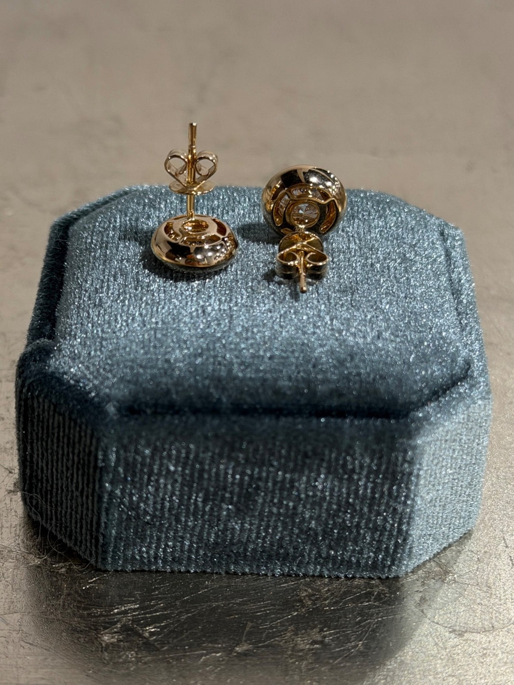 Vintage 1.5ct heart lab diamond 14k stud earrings