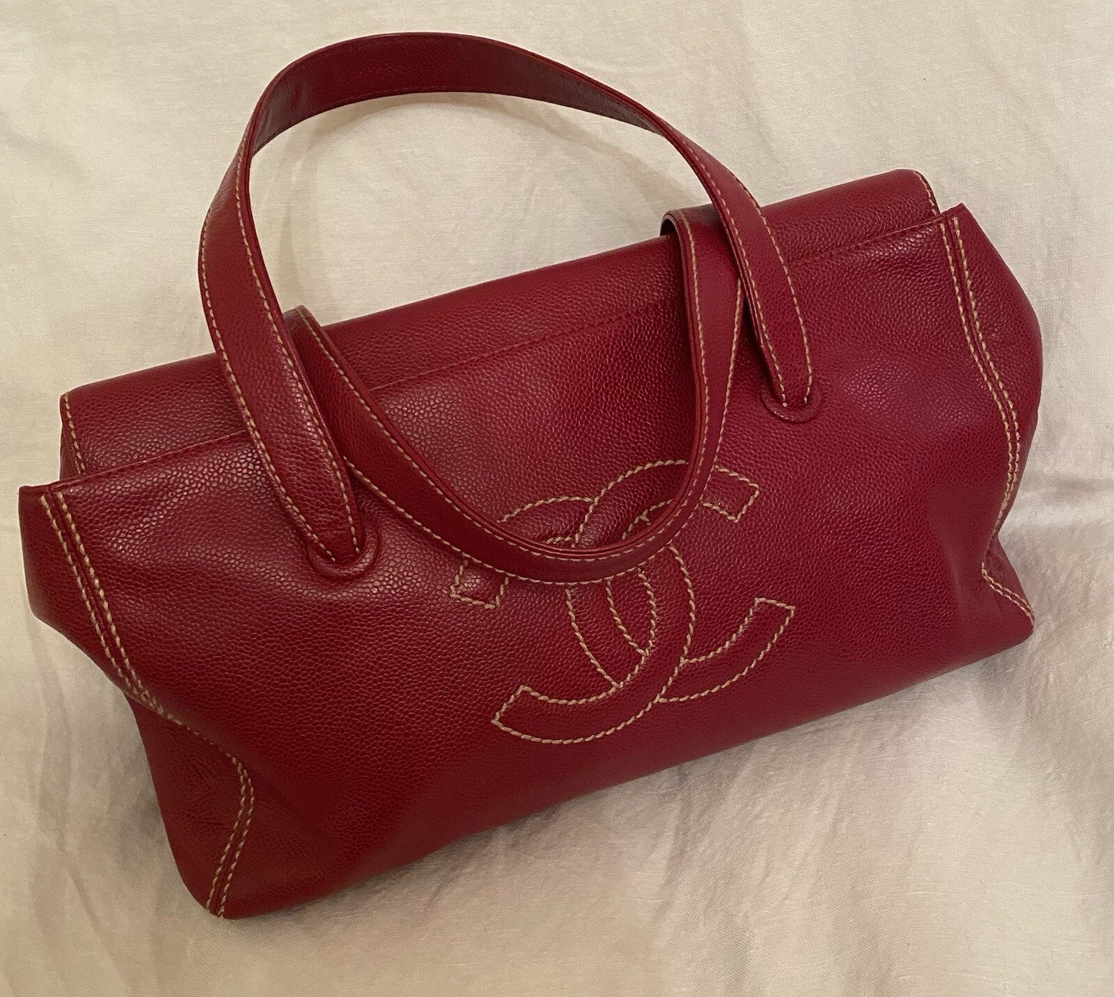 Chanel Leather Bag CC Logo on Front