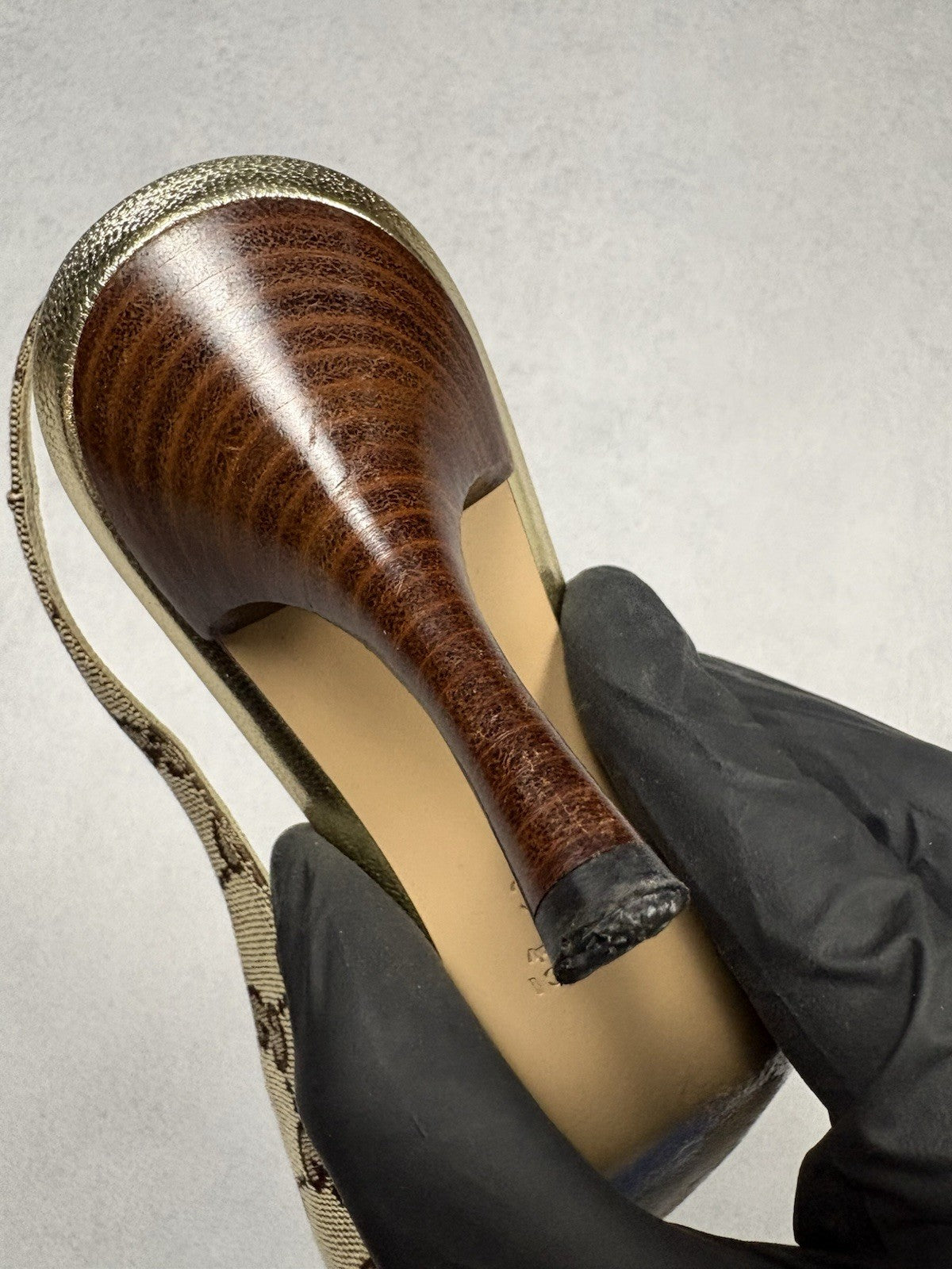 Gucci Vintage GG Monogram Canvas Slingback Pumps Leather Cap Toe EU 37