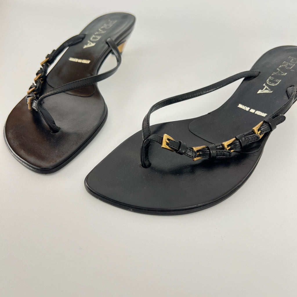 Prada | Auth Vintage Black Leather Gold Buckle Thong Kitten Heels (34.5)