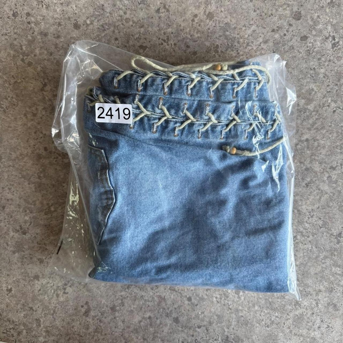 Mudd 2000s Y2K Low Rise Lace Up Capri Jeans