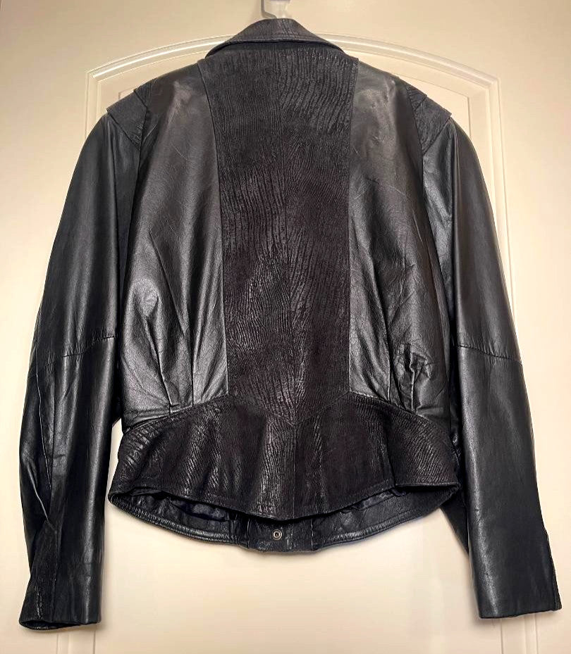 Global Identity GIII Vintage Leather Jacket, Puff shoulders, fitted waist SZ M