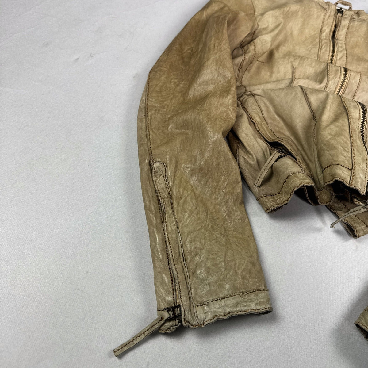 Vintage Beige Genuine Leather Cropped Moto Jacket