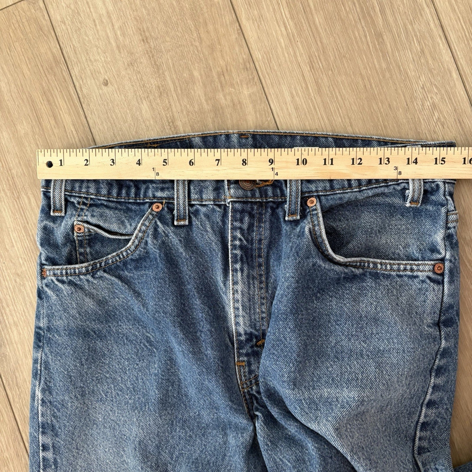 Vintage Levi’s 505 Orange Tab Denim USA Made (40505-0215) Size W 34 L 32