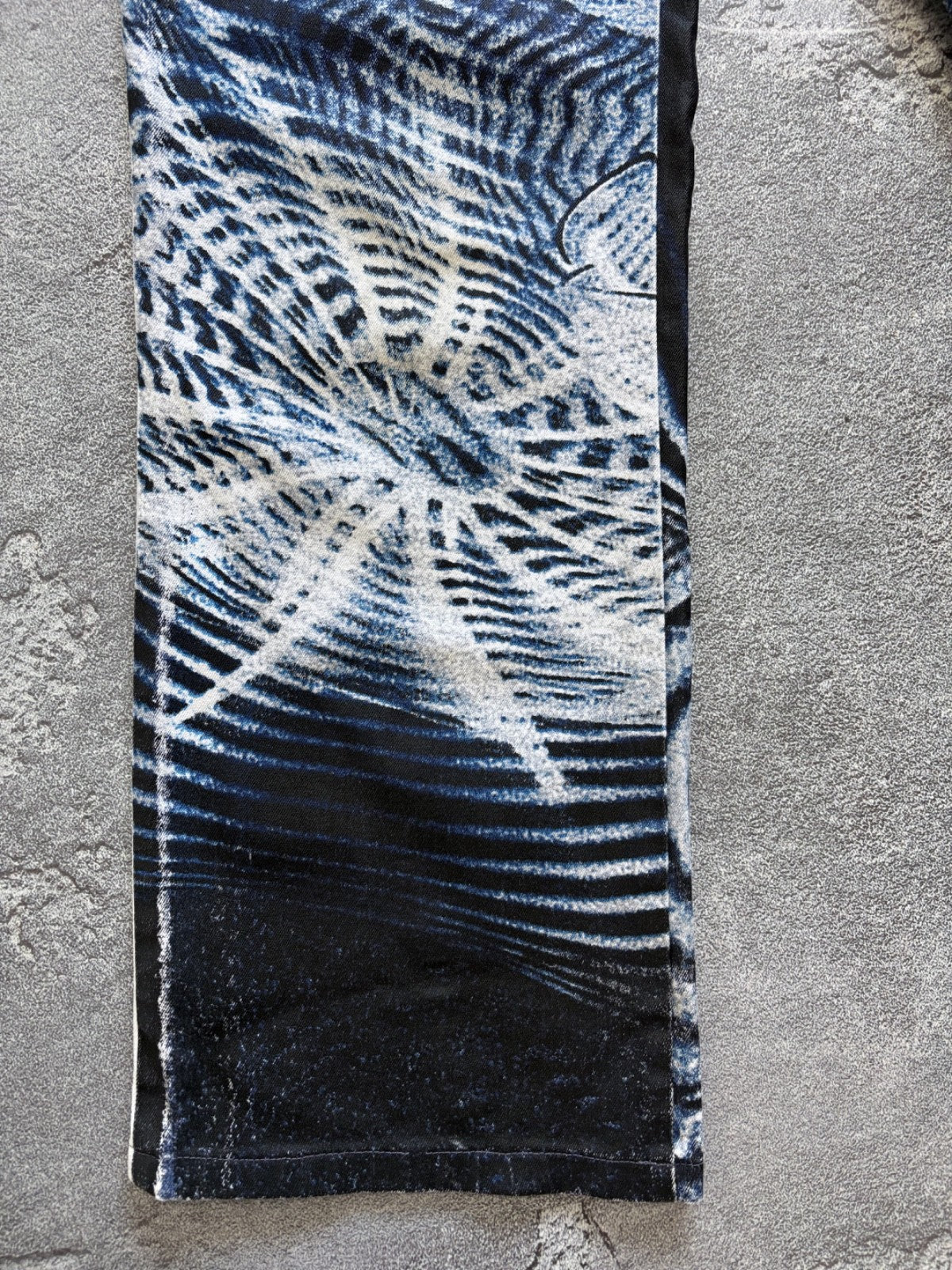 Vintage 2000's Roberto Cavalli Abstract Psychedelic Print Jeans Pants sz XL