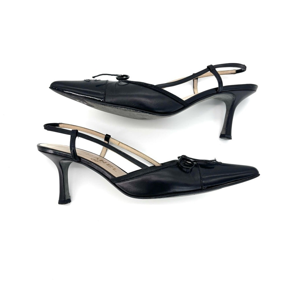 Vintage Chanel CC Logo Bow Black Leather Slingback Pointed Toe Pumps 38.5EU
