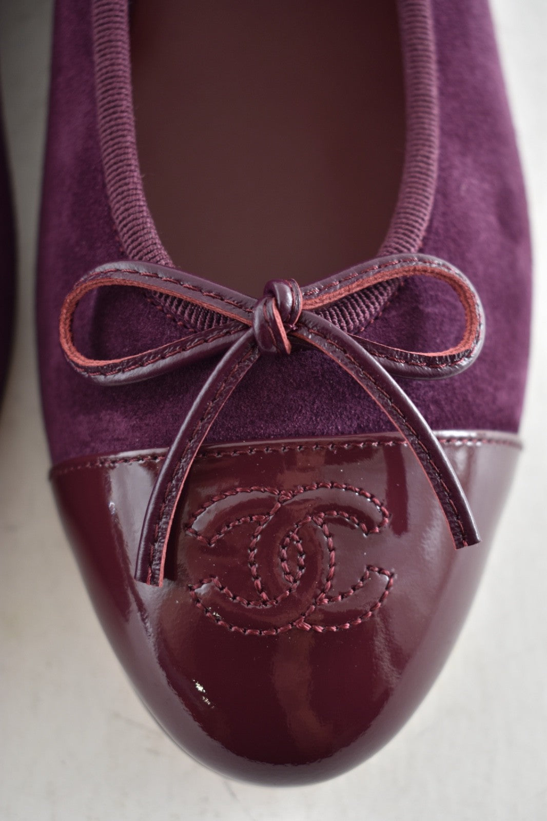 Chanel 26A Burgundy Suede Patent CC Logo Ballet Flat 38.5