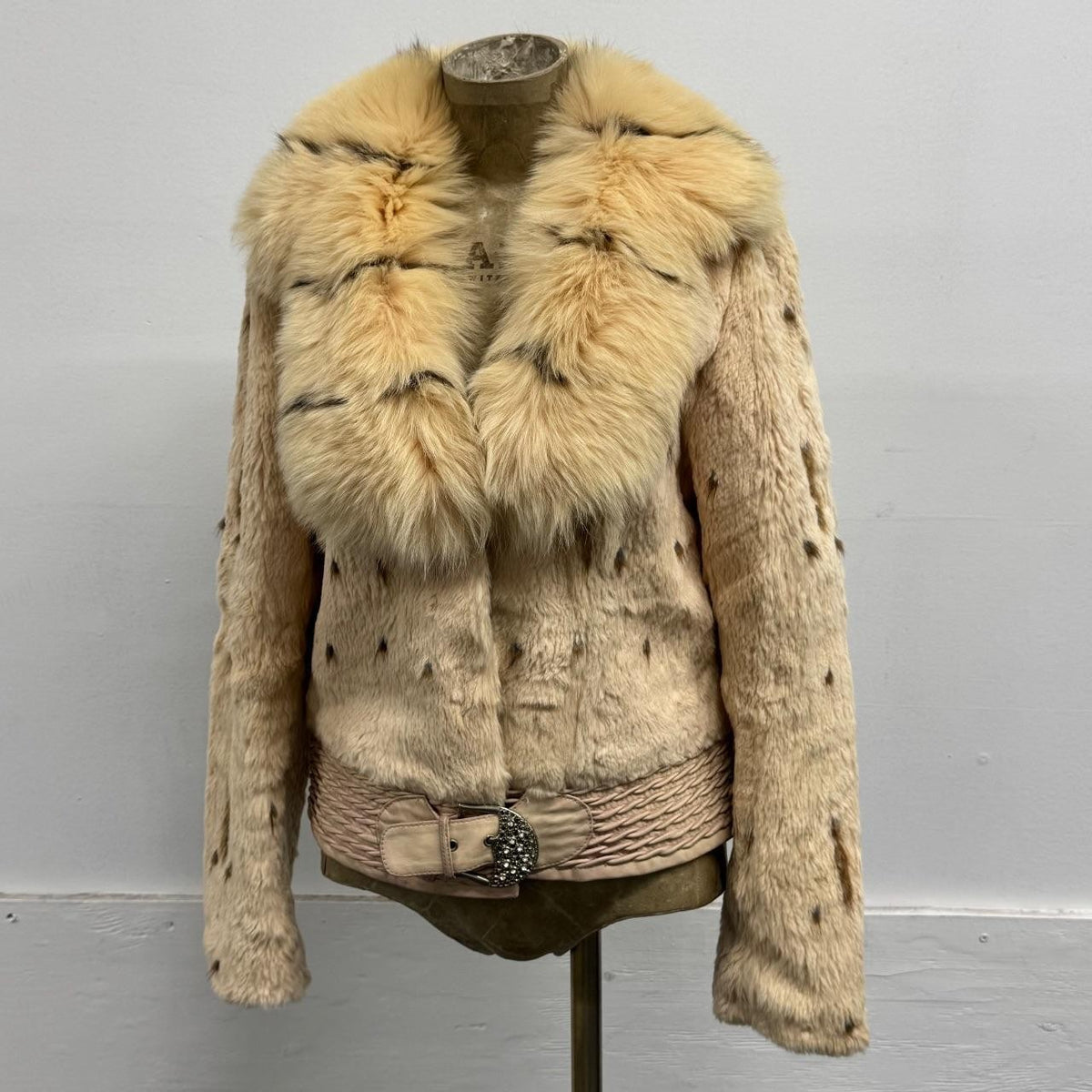 Vintage Y2K Pastel Pink Rabbit and Fox Fur Jacket