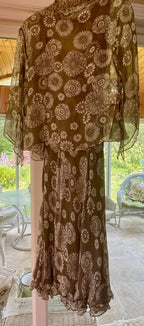 Signature by Robbie Bee Floral Taupe White Dress with Jacket Size 10