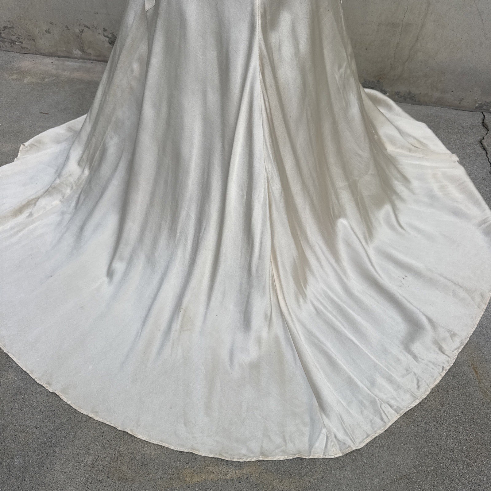 Vintage 1930s White Candlelight Silk Satin Gown Bias Cut Wedding Bridal Dress