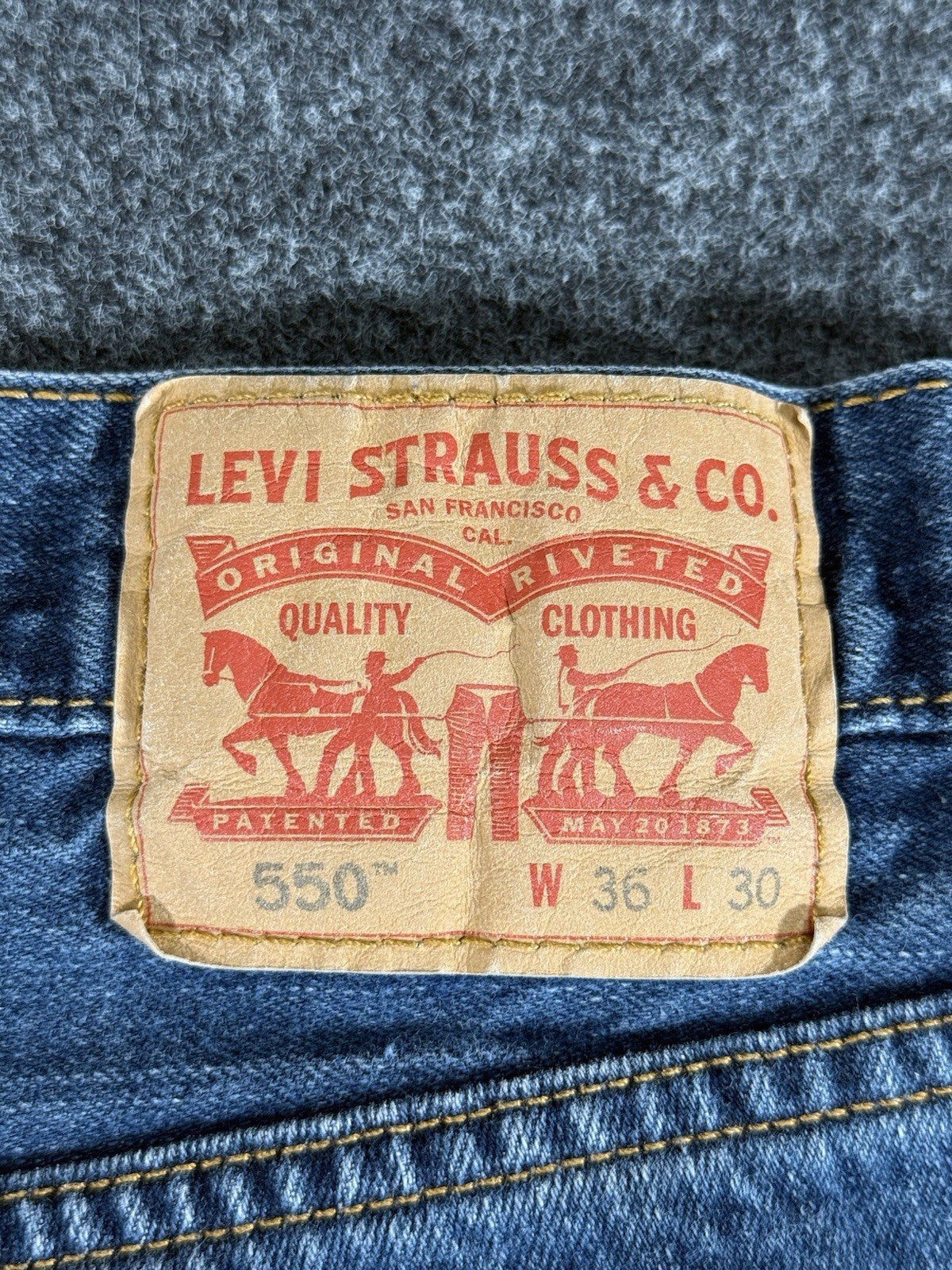 Levi's 550 Relaxed Fit Jeans Blue Medium Wash 36x30