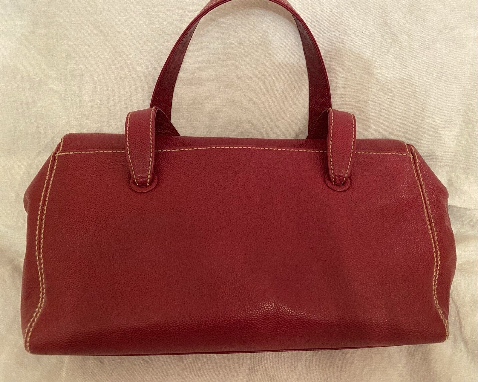 Chanel Leather Bag CC Logo on Front