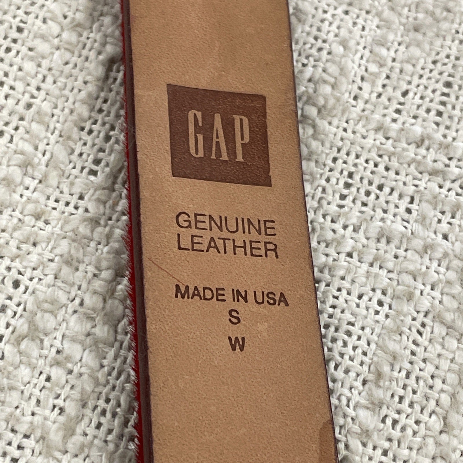 Vintage Gap Genuine Leather Red Pony Hair Textured Belt Size S/M