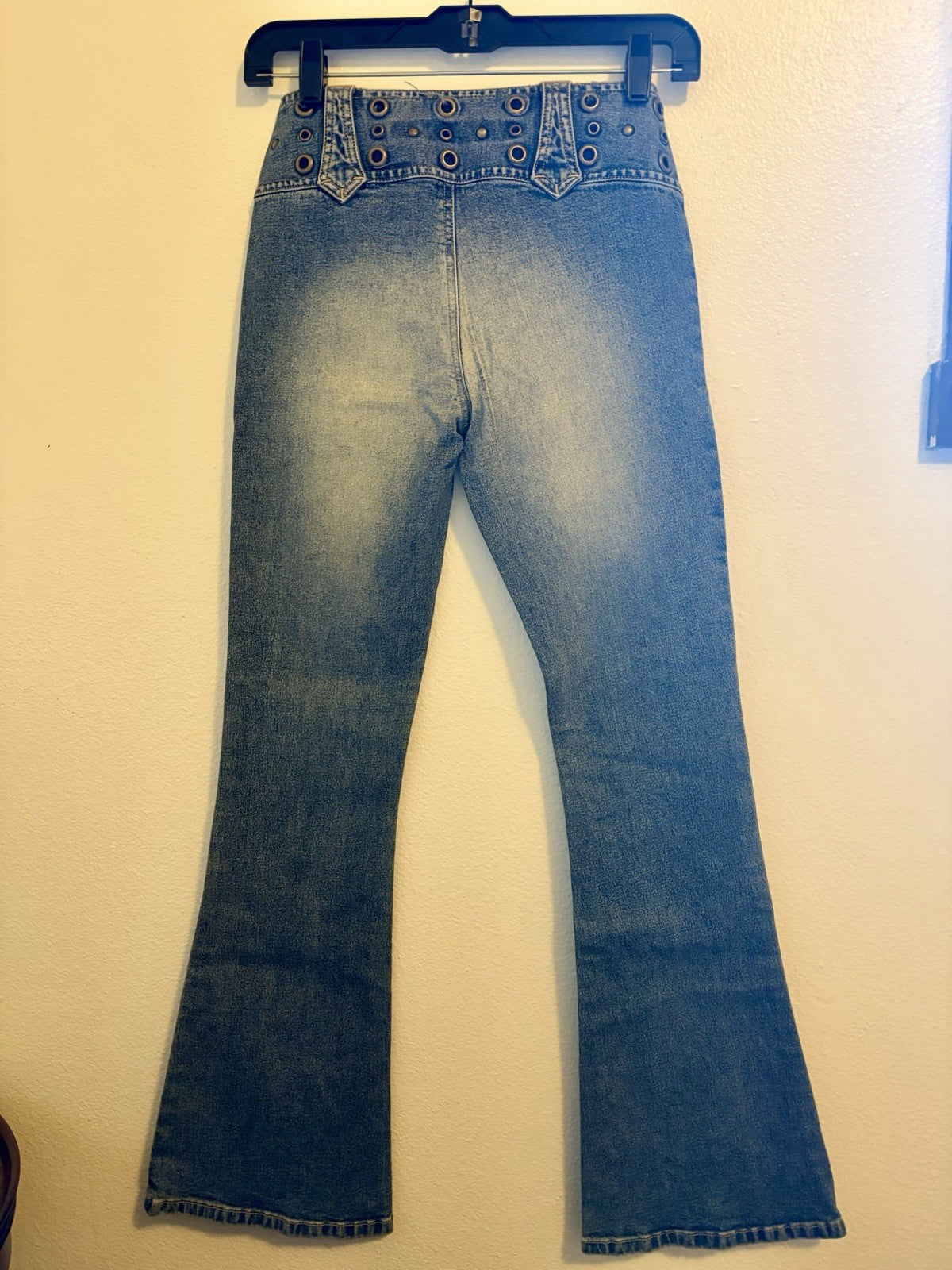 Mudd 1990s Lace Grommet Studded Low Rise Flare Jeans Size 1