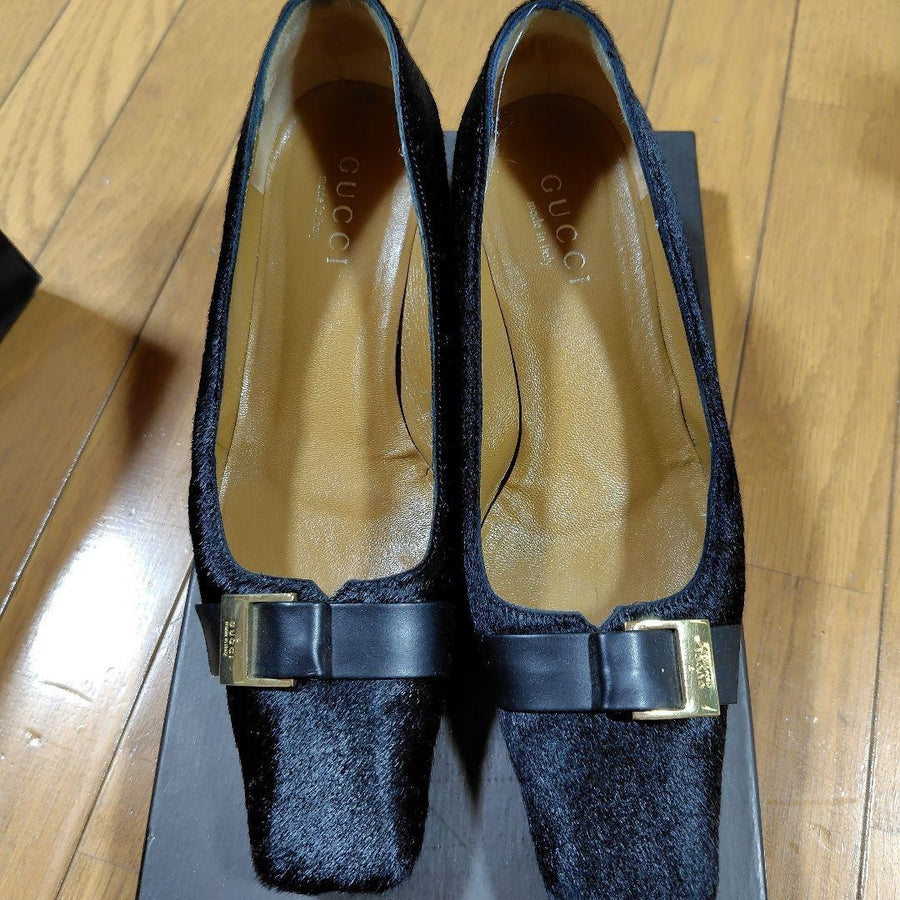 Rare GUCCI Black Fur Square Toe High Heels with Ribbon Belt Size 36C