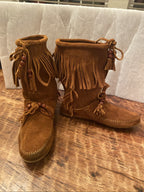 Minnetonka Mocassins Brown Suede Fringed Beaded Boots Sz 9 Woodstock Boho
