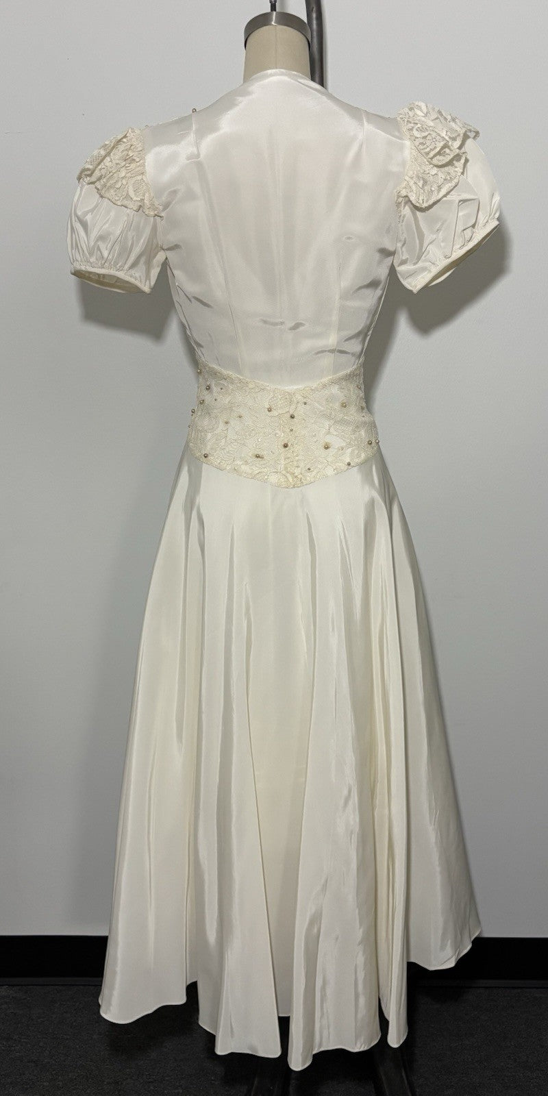 Vintage Late 1930s Ivory Hostess Gown Peignoir-Style Corseted Waist Lace Beaded