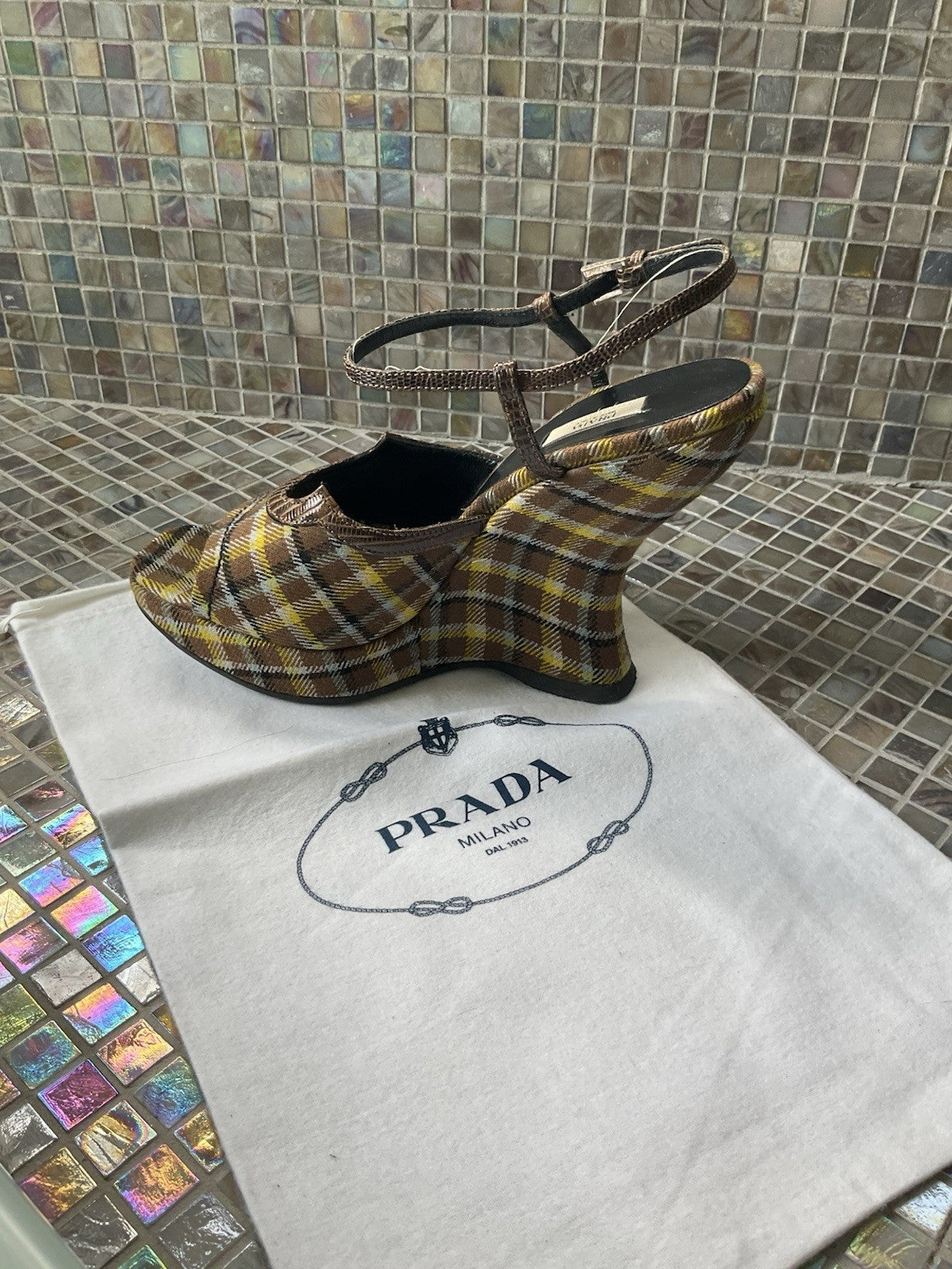Authentic Prada Plaid  Wedge Platform 100 Vinchy Col Size 37 Brown Leather