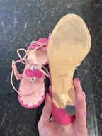 MANOLO BLAHNIK Barbie Pink Leather Scalloped Wrap Ankle Strap Heels