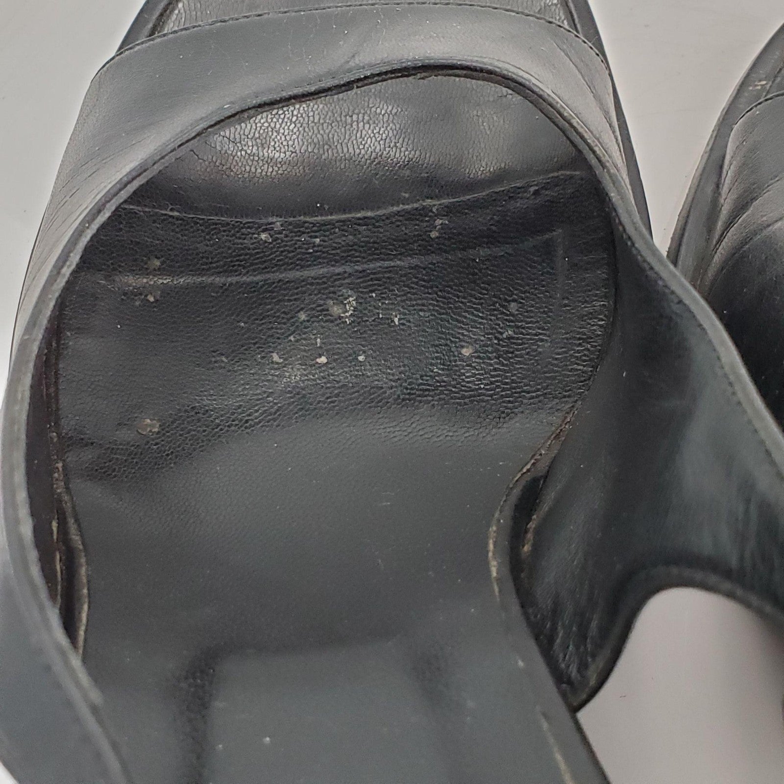 Gucci 1990s Black Leather Slingback Sandals Size 8.5