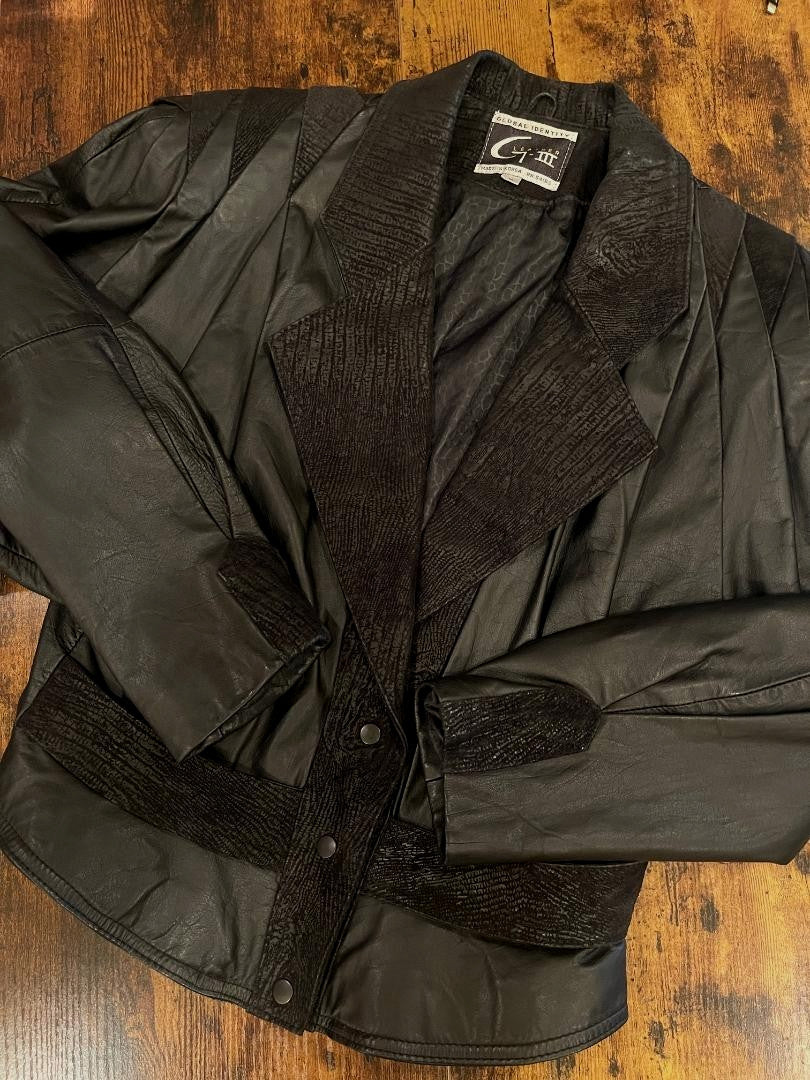 Global Identity GIII Vintage Leather Jacket, Puff shoulders, fitted waist SZ M