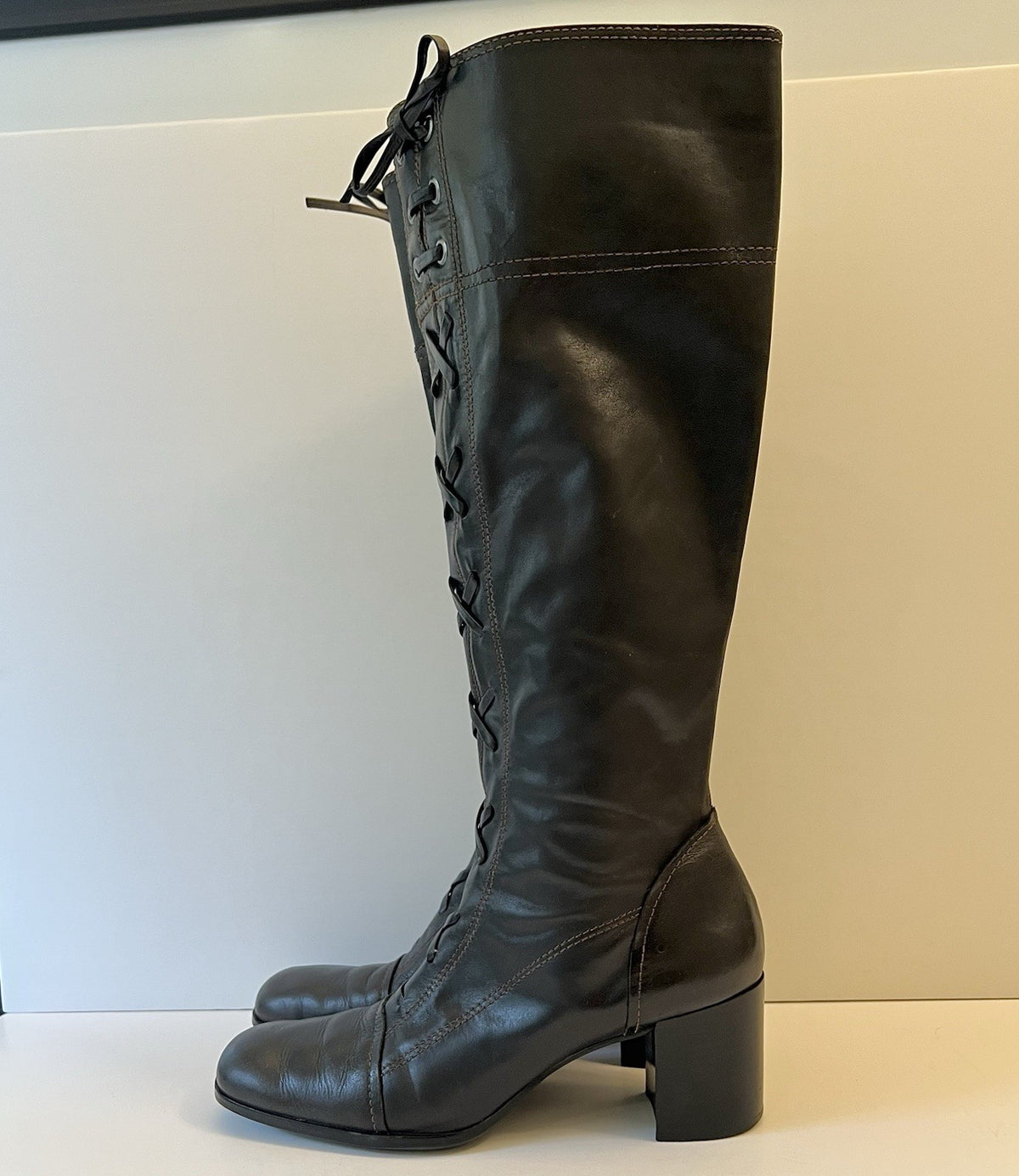 Vintage Brown Leather Lace Up Knee High Boots Women's 8.5