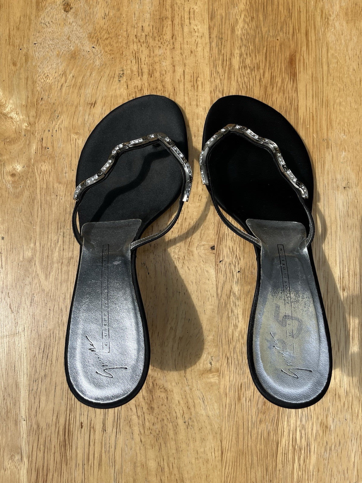 Vintage Giuseppe Zanotti Crystal Embellished Thong Kitten Heels Size 37.5