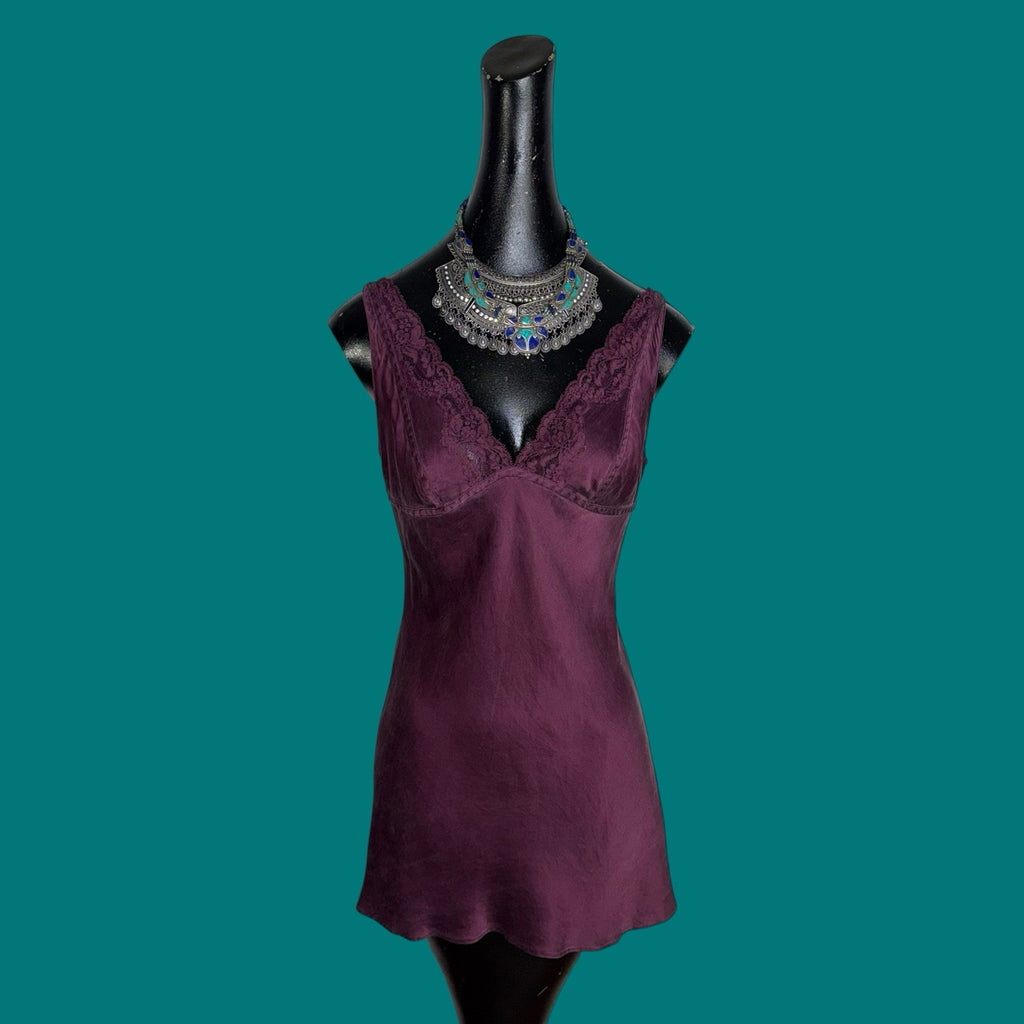 Vintage Victoria’s Secret Silk Purple Lace Trim slip Size Small
