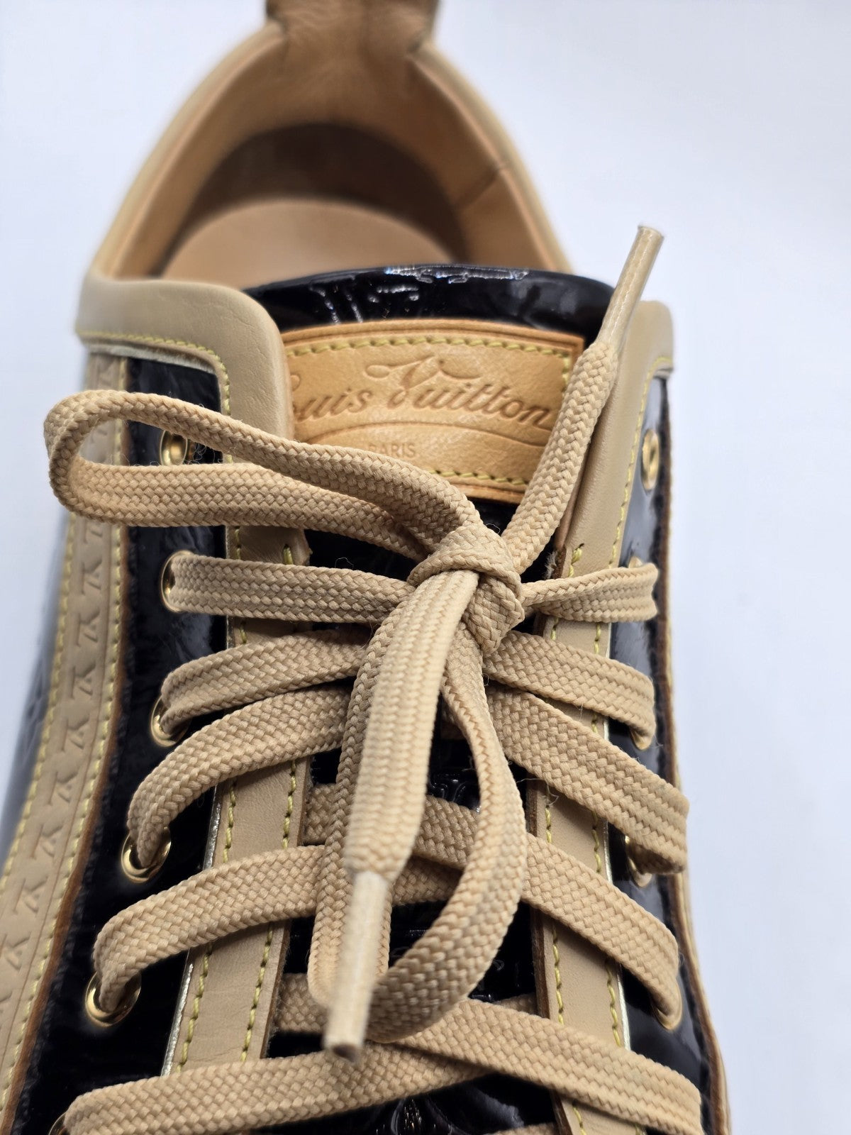 Louis Vuitton Amarante and Beige Monogram Vernis Leather Low Top Shoes