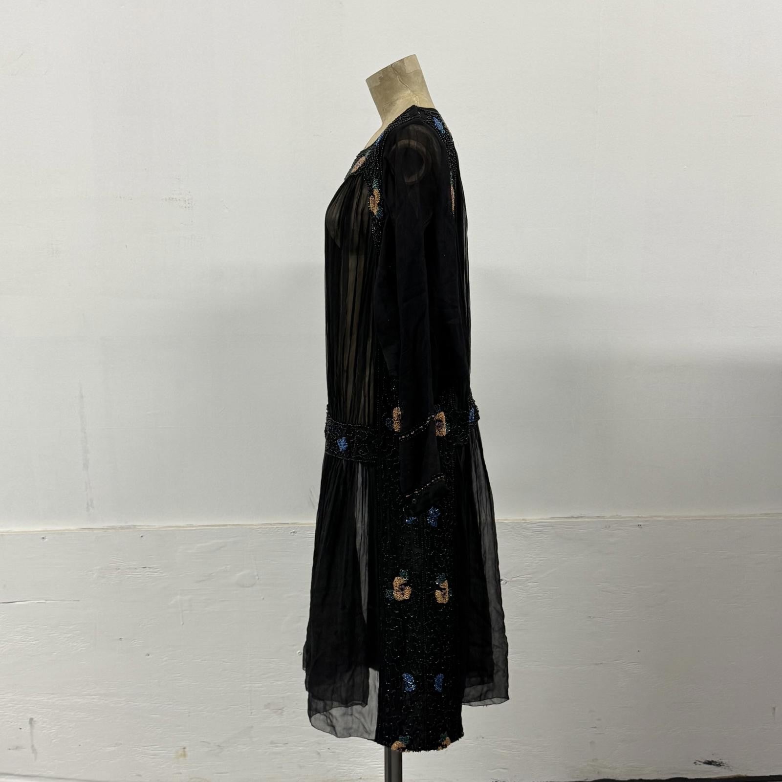 Pristine Vintage Antique 20s Beaded Black Silk Flapper Dress