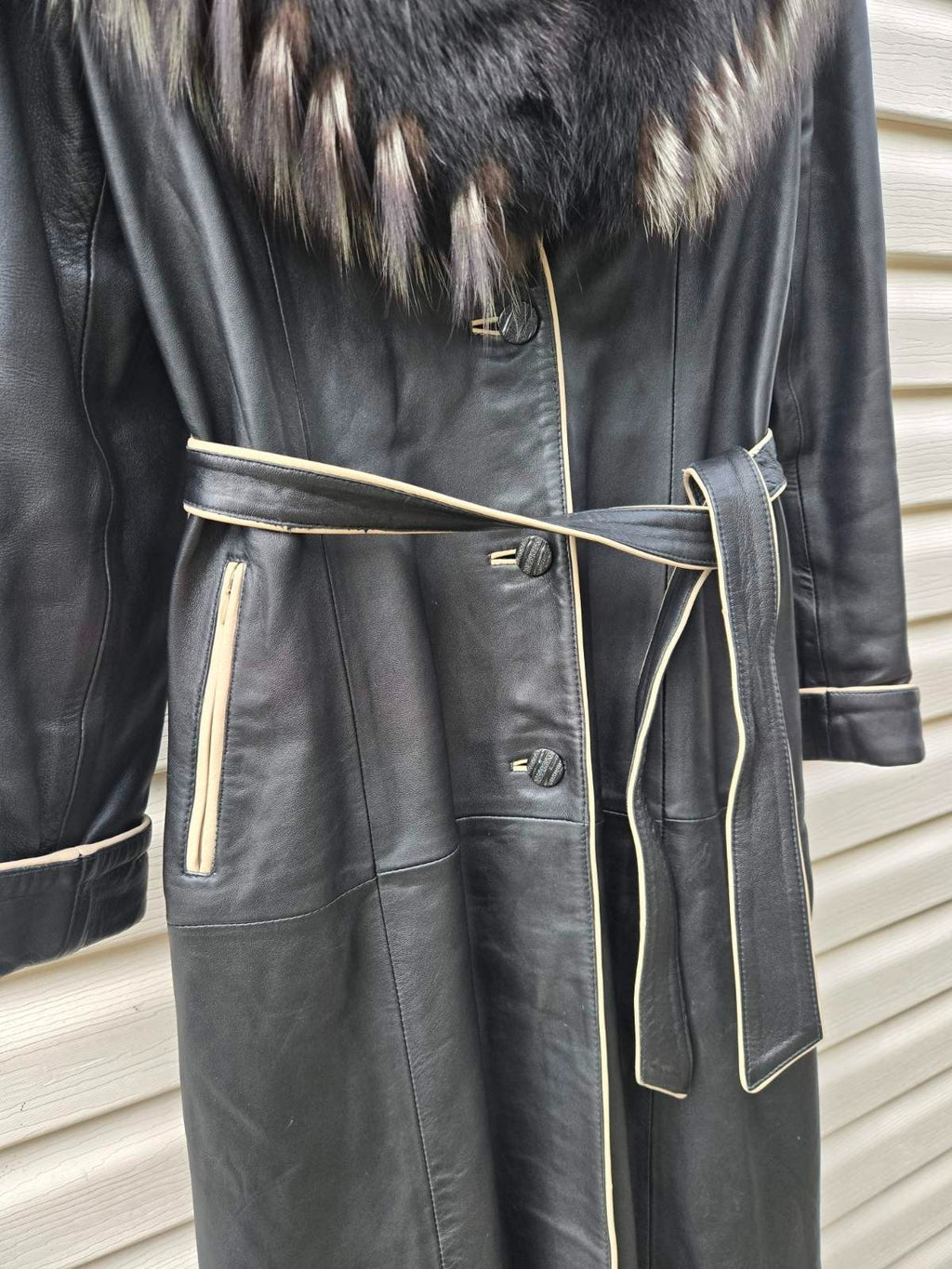 Vintage Y2K Black Leather Coat with Fox Fur Collar and Cuffs