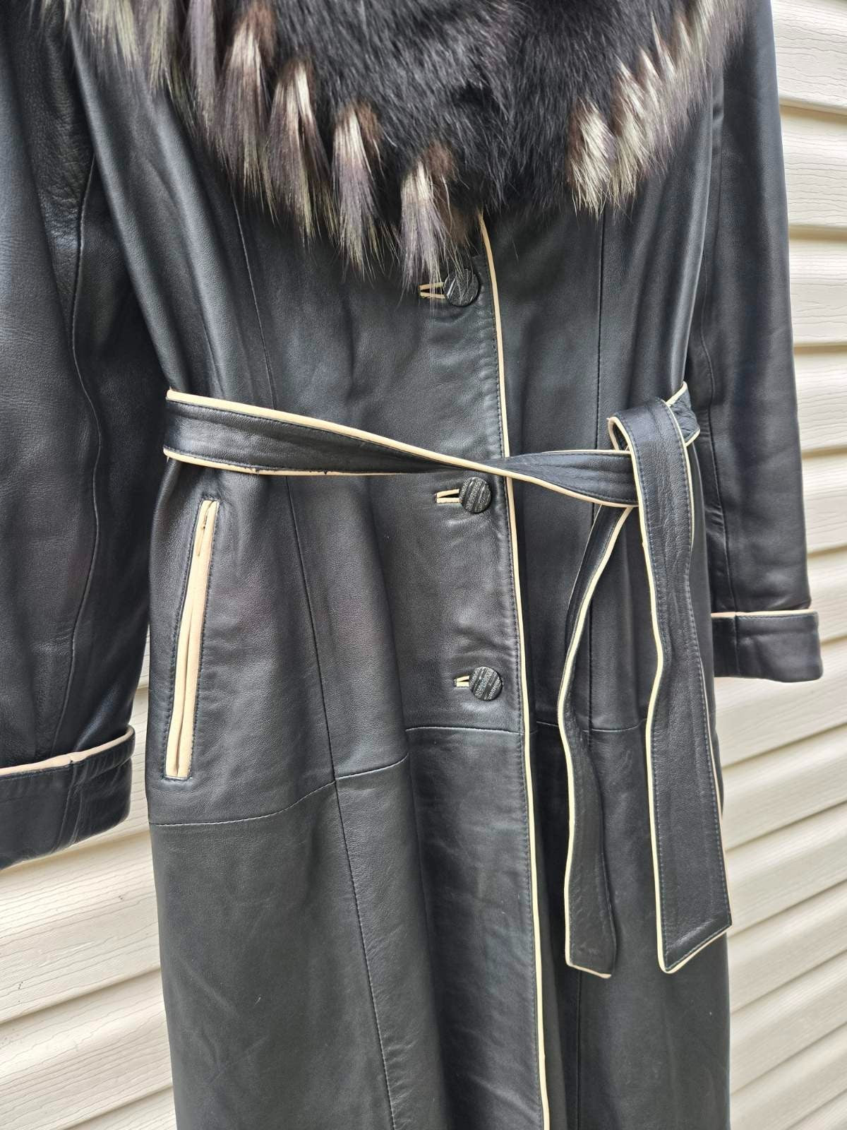 Vintage Y2K Black Leather Coat with Fox Fur Collar and Cuffs