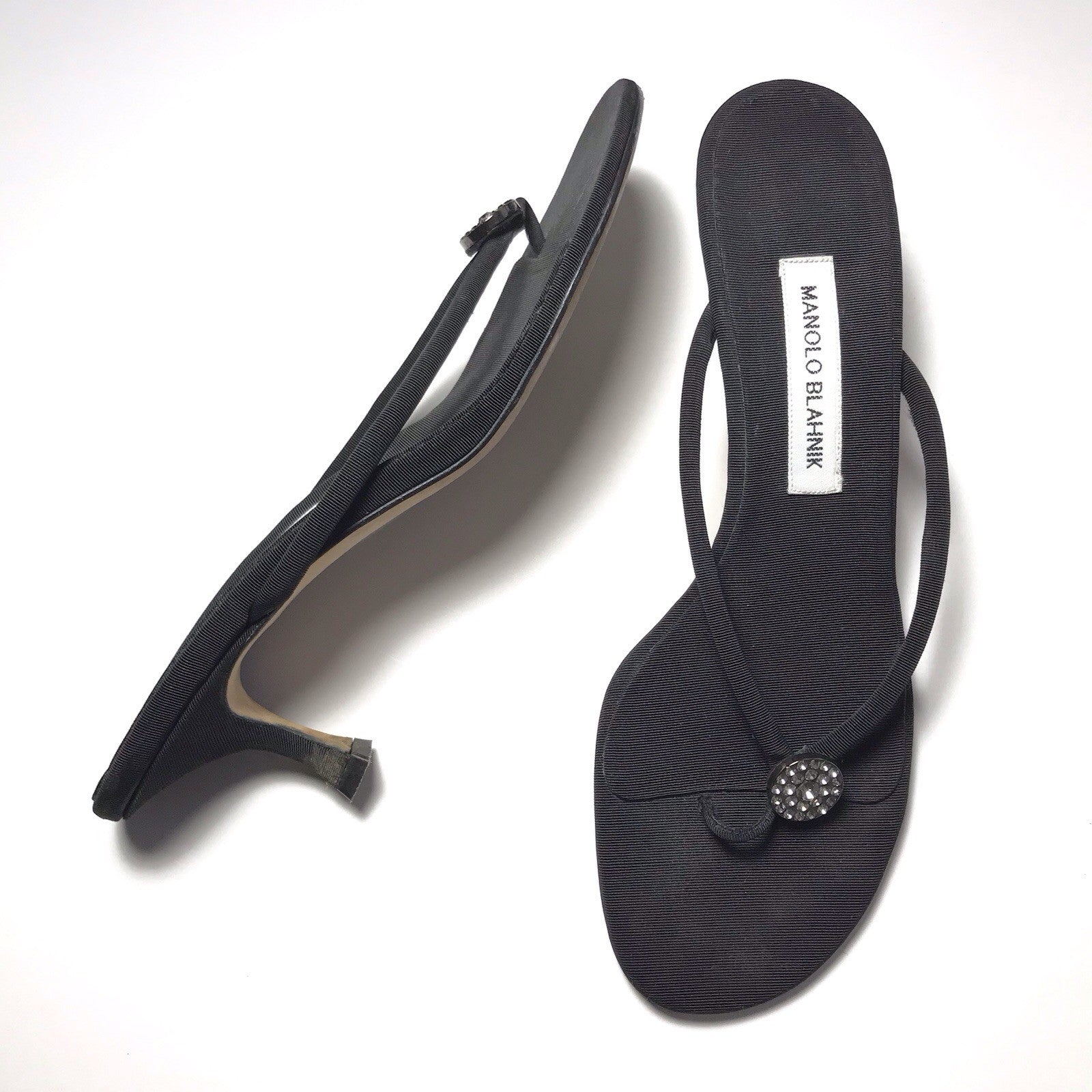 Manolo Blahnik Y2K Vintage Crystal Thong Sandal Black Fabric Kitten Heels 40.5