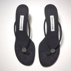 Manolo Blahnik Y2K Vintage Crystal Thong Sandal Black Fabric Kitten Heels 40.5