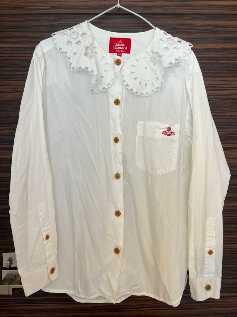 Vivienne Westwood / Lace Collar Shirt / Size 00 / White with Red Embroidery