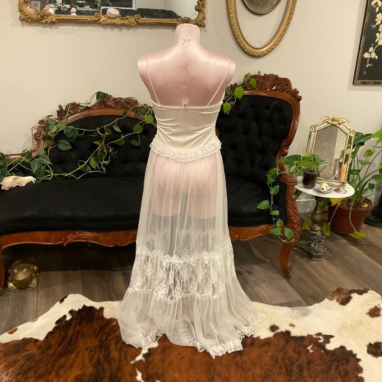 Vintage Sheer Lace Floral Lingerie dress Gown bridal ruffle coquette M White
