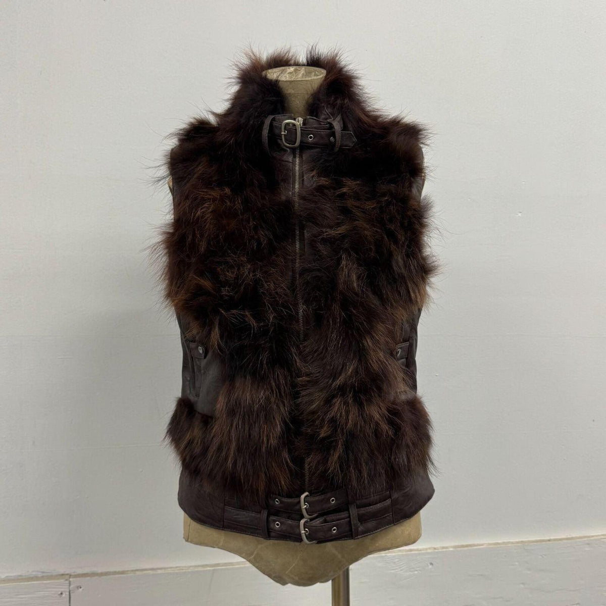 Vintage Y2K Chocolate Leather and Fox Fur Moto Vest