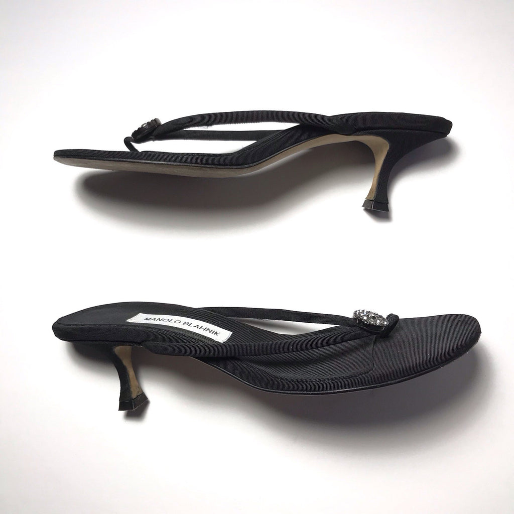 Manolo Blahnik Y2K Vintage Crystal Thong Sandal Black Fabric Kitten Heels 40.5