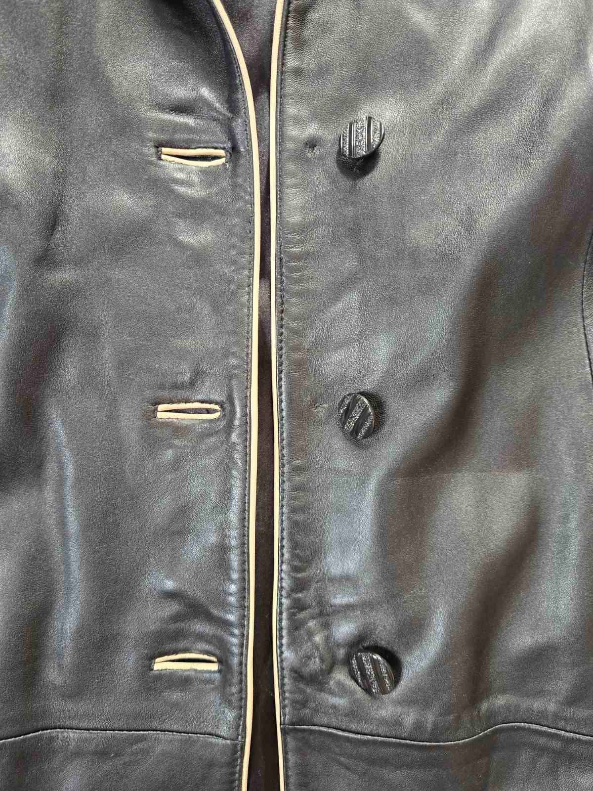 Vintage Y2K Black Leather Coat with Fox Fur Collar and Cuffs